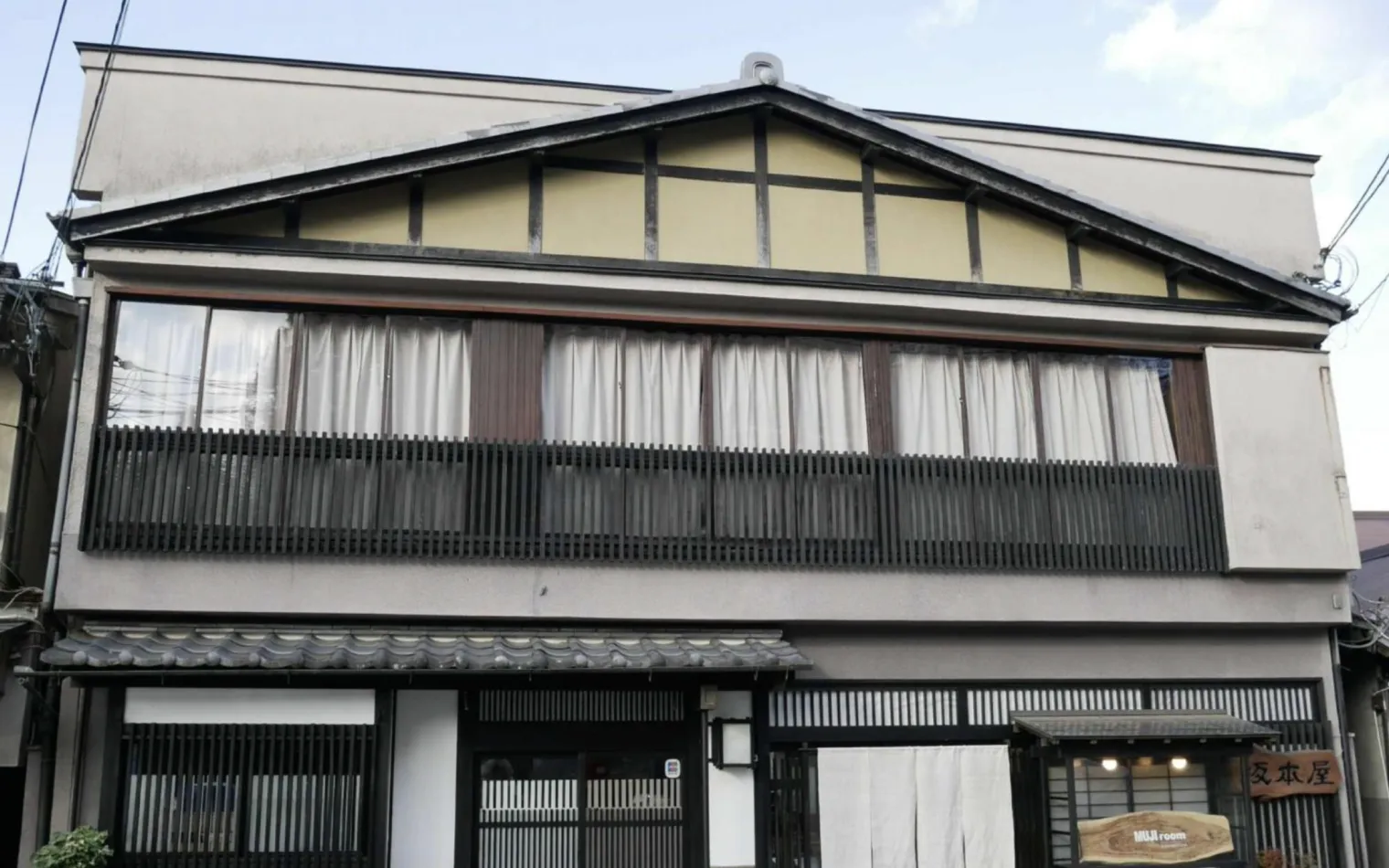 Exterior of MUJI room SAKAMOTOYA